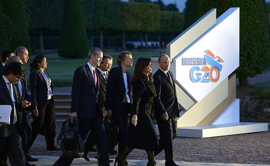 Перед началом рабочего ужина участников саммита «Группы двадцати».