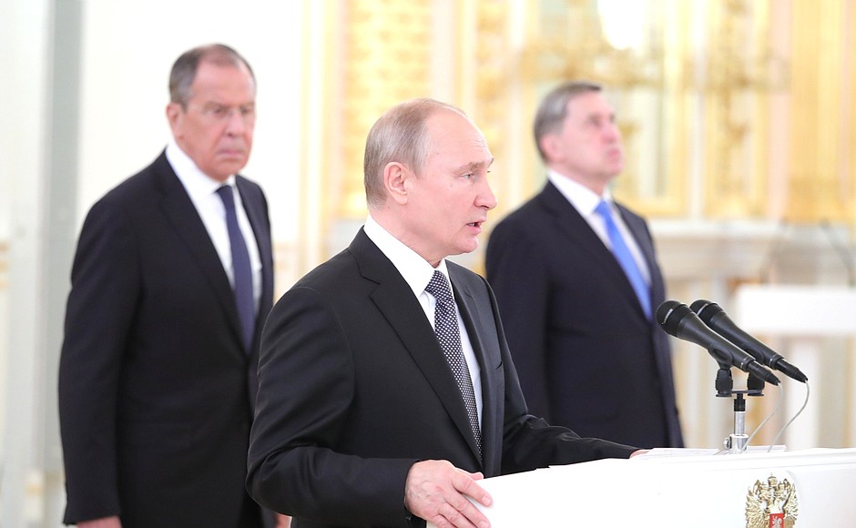 Presentation of foreign ambassadors’ letters of credence. With Sergei Lavrov, Foreign Minister of Russia (left) and Yury Ushakov, Aide to the President.