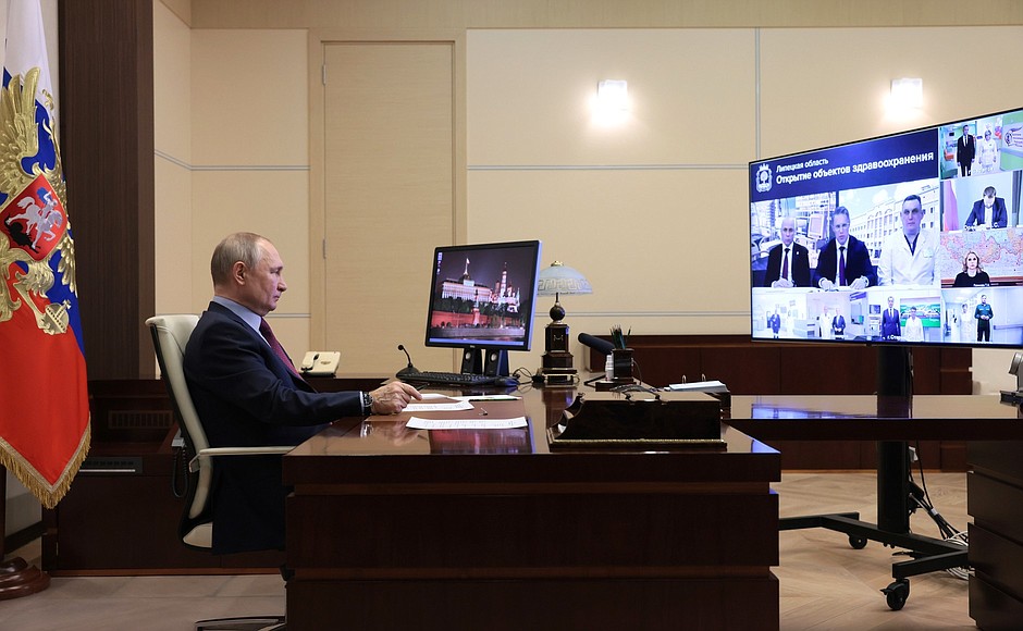 Vladimir Putin participated, via videoconference, in a ceremony marking the opening of new healthcare facilities in several Russian regions.