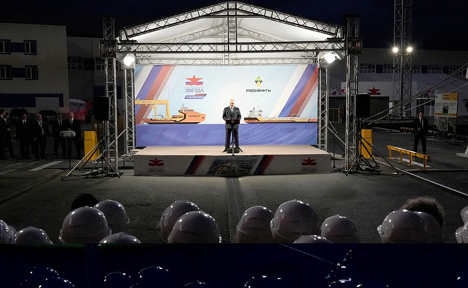 At the name-giving ceremony for Alexei Kosygin Arctic gas tanker (left) and Valentin Pikul shuttle tanker at Zvezda shipbuilding complex.