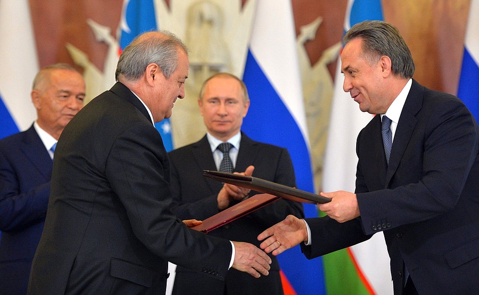 По итогам российско-узбекистанских переговоров в присутствии президентов подписан пакет документов.