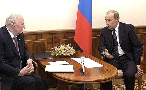 Рабочая встреча с губернатором Орловской области Егором Строевым.