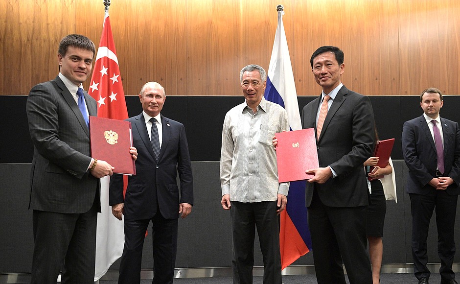 Ceremony for the exchange of documents signed during the Russian President’s state visit to Singapore.