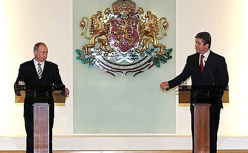Joint press conference following Russian-Bulgarian talks. With Bulgarian President Georgi Parvanov.