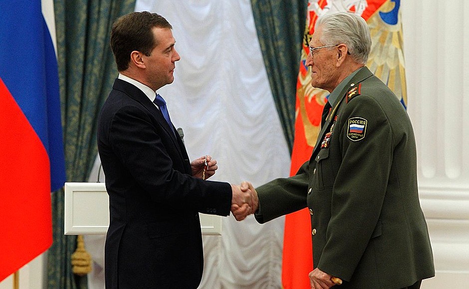 Presenting state decorations. Vasily Petrov, marshal of the Soviet Union and World War II veteran, was awarded the Order of Alexander Nevsky.