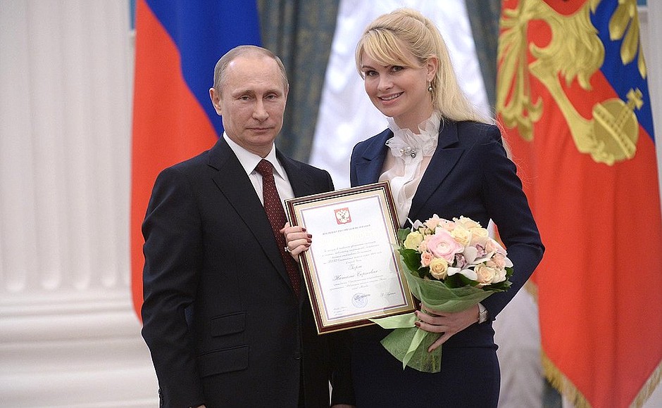 Presenting Russian Federation state decorations. President of the Russian Luge Federation Natalya Gart receives a Presidential letter of gratitude.