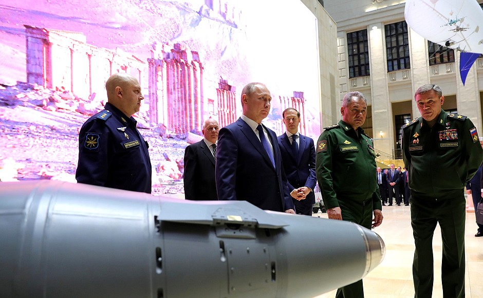 The President examined a thematic exhibit timed to coincide with the military-practical conference on the results of the special operation in Syria.