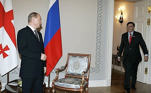 С Президентом Грузии Михаилом Саакашвили.
