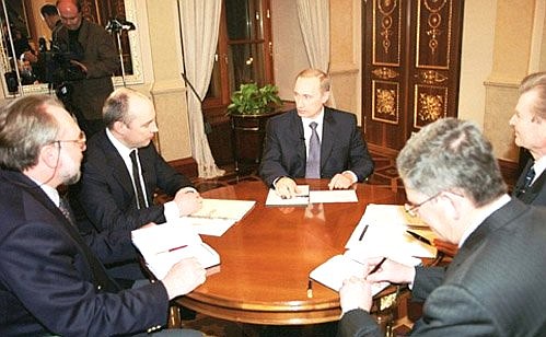 President Vladimir Putin giving an interview to the chief editors of leading Russian newspapers.