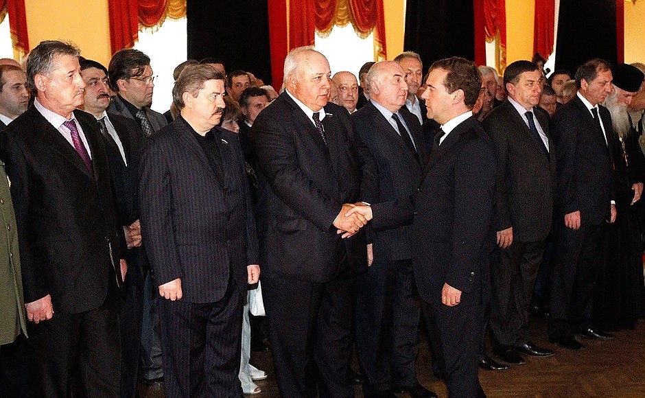 На церемонии прощания с Президентом Абхазии Сергеем Багапшем.