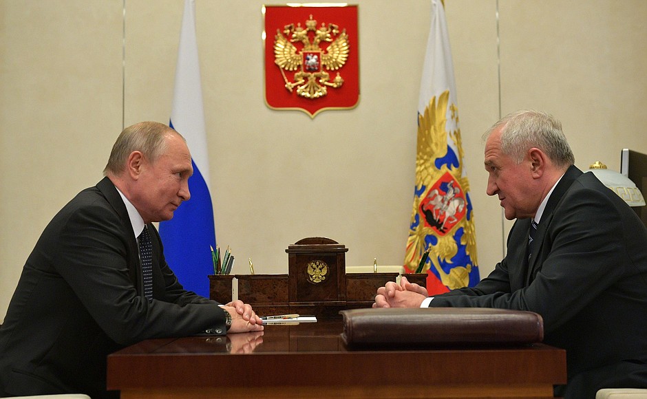 With Head of the Federal Customs Service Vladimir Bulavin.
