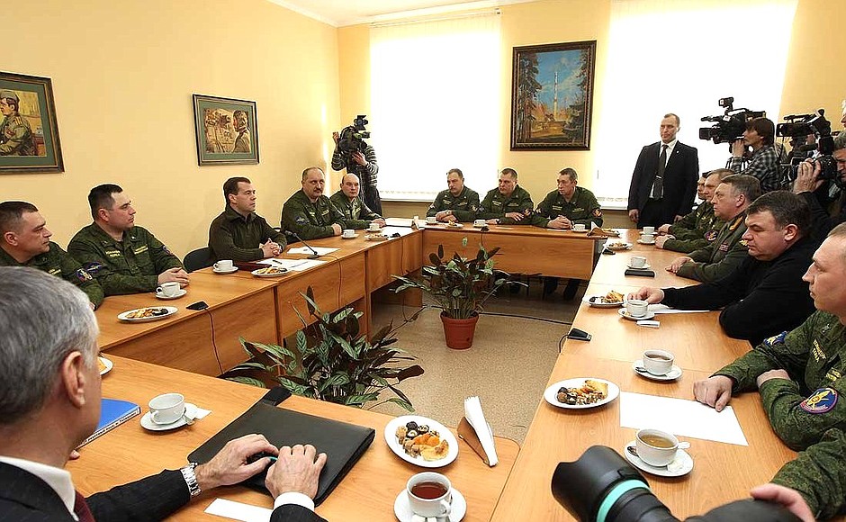 Встреча с командирами ракетных полков 60-й ракетной дивизии.