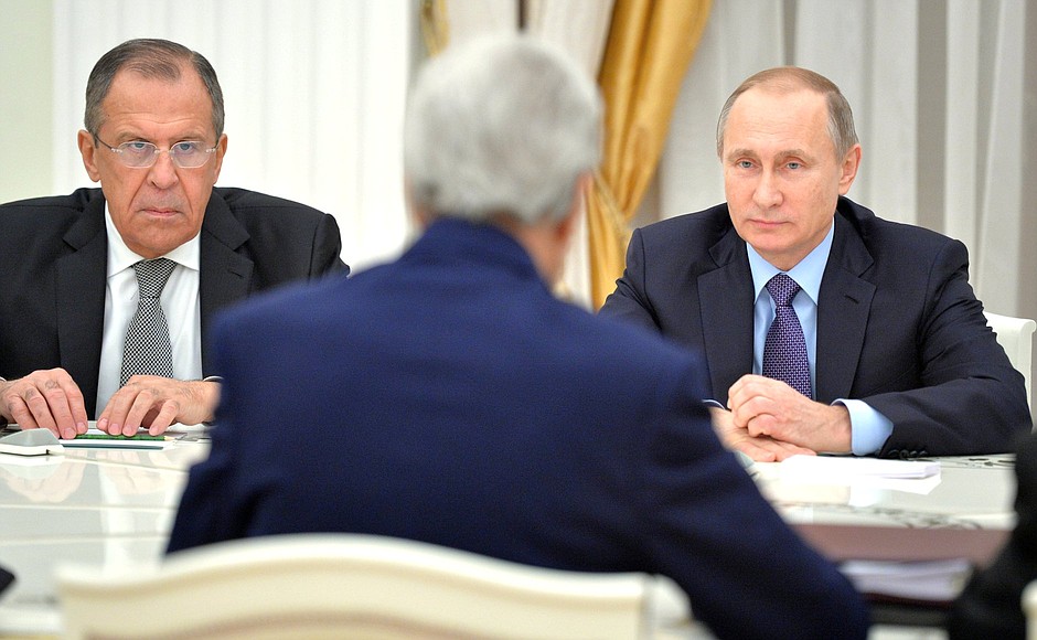 Встреча с госсекретарём США Джоном Керри и Министром иностранных дел России Сергеем Лавровым.