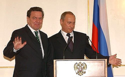 President Putin with German Chancellor Gerhard Schroeder after a joint press conference.
