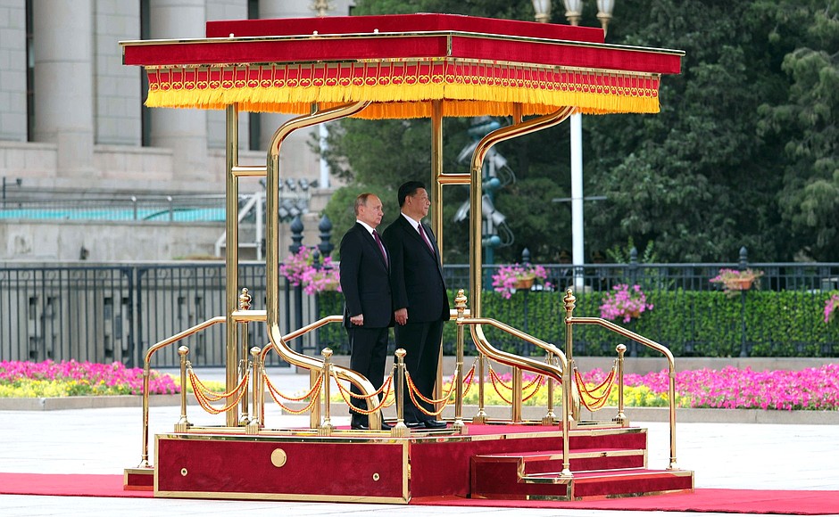 Official ceremony to welcome the President of Russia. With President of the People’s Republic of China Xi Jinping.