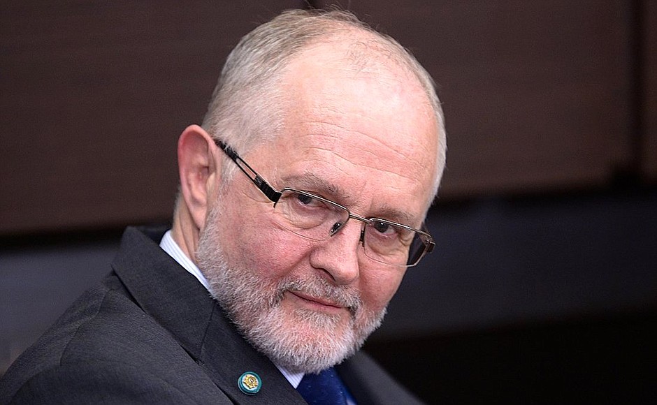 President of the International Paralympic Committee Sir Philip Craven.