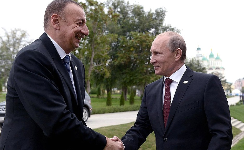 Перед началом IV Каспийского саммита. С Президентом Азербайджана Ильхамом Алиевым.