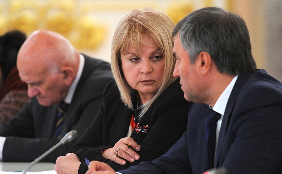 Before the meeting of the Council for Civil Society and Human Rights. Human Rights Commissioner Ella Pamfilova and First Deputy Chief of Staff of the Presidential Executive Office Vyacheslav Volodin.