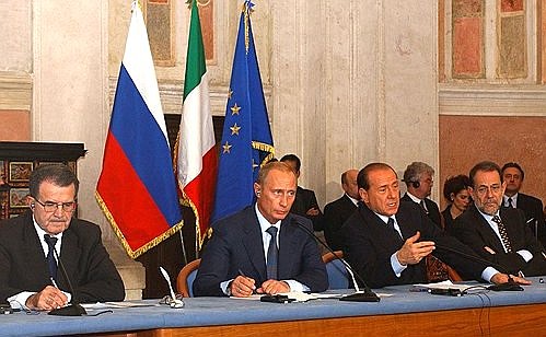 President Putin during a joint news conference with European Commission President Romano Prodi, left, Italian Prime Minister Silvio Berlusconi and Javier Solana, EU High Representative for Common Foreign and Security Policy, first right.