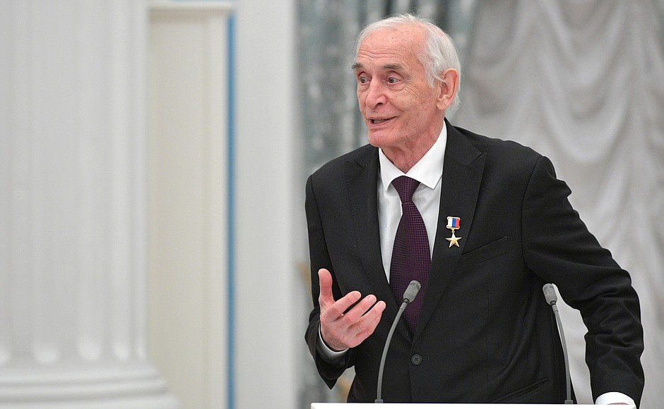 The title Hero of Labour was awarded to Vakhtangov State Academic Theatre actor Vasily Lanovoy.