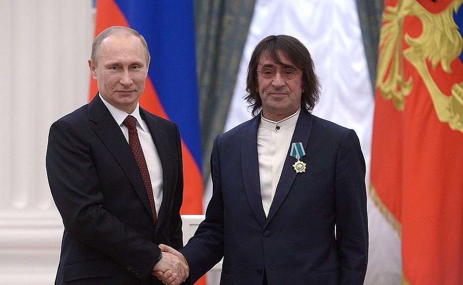 Presenting Russian Federation state decorations. Artistic director of the Moscow Soloists chamber orchestra Yury Bashmet is awarded the Order of Honour.