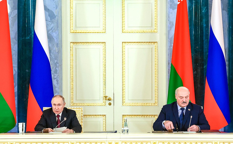 With President of Belarus Alexander Lukashenko at a meeting of the Supreme State Council of the Union State.