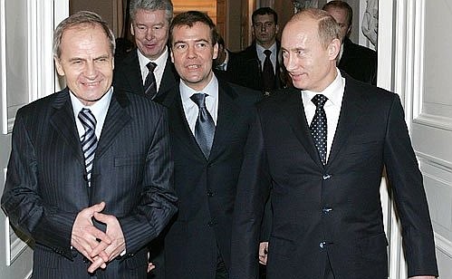 With the head of the Constitutional Court, Valerii Zorkin. In the background, first Deputy Prime Minister Dmitrii Medvedev and head of the Presidential Administration Sergei Sobianin.