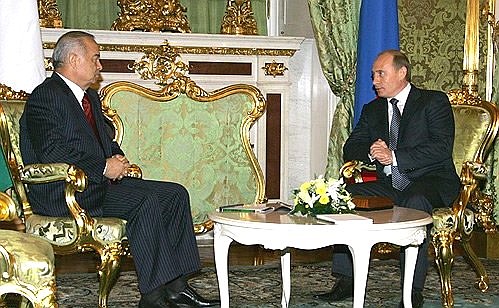Meeting with the President of Uzbekistan, Islam Karimov.