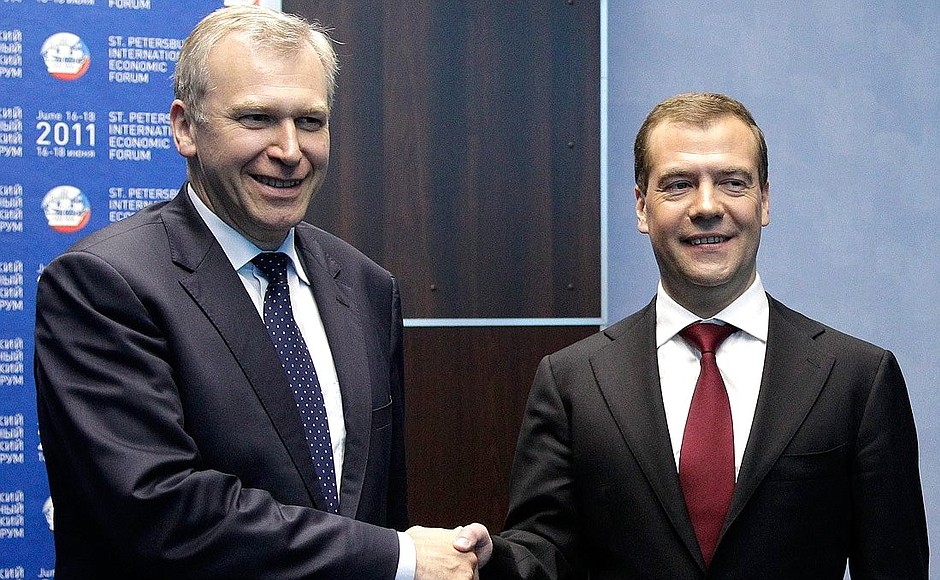 With acting Prime Minister of Belgium Yves Leterme.