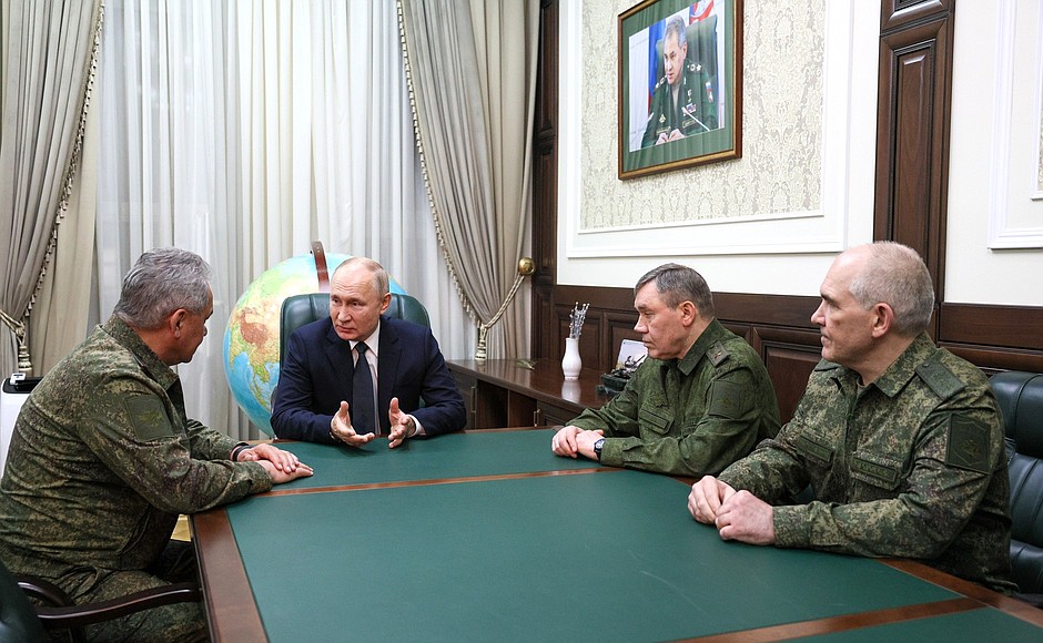 At the headquarters of the Southern Military District. From left to right: Defence Minister Sergei Shoigu, Chief of the General Staff of Russia's Armed Forces Valery Gerasimov and Head of the Main Operational Directorate of the General Staff of Russia's Armed Forces Sergei Rudskoy.