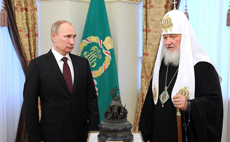 Vladimir Putin became the first laureate of the World Russian People’s Congress’ Prize for the Preservation of Russian Statehood. With Patriarch of Moscow and All Russia Kirill.