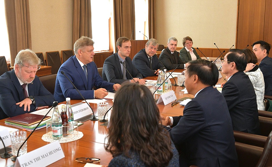 During a meeting with a delegation from the Socialist Republic of Vietnam.