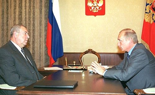 President Putin with Atomic Energy Minister Alexander Rumyantsev.