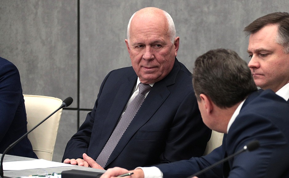 CEO of Rostec State Corporation to promote the development, production and export of high-tech industrial products Sergei Chemezov before the meeting with CEOs of defence industry enterprises.