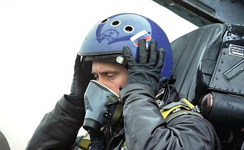 Acting President Vladimir Putin arrived in Grozny on a SU-27 fighter jet.