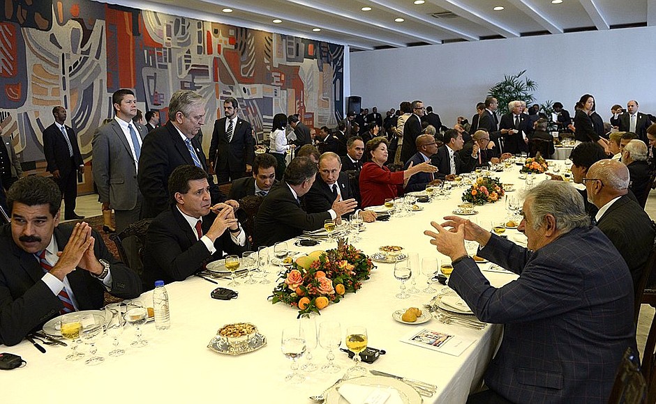 Working lunch hosted by President of Brazil Dilma Rousseff in honour of the leaders of Russia, India, China, South Africa and South American nations.