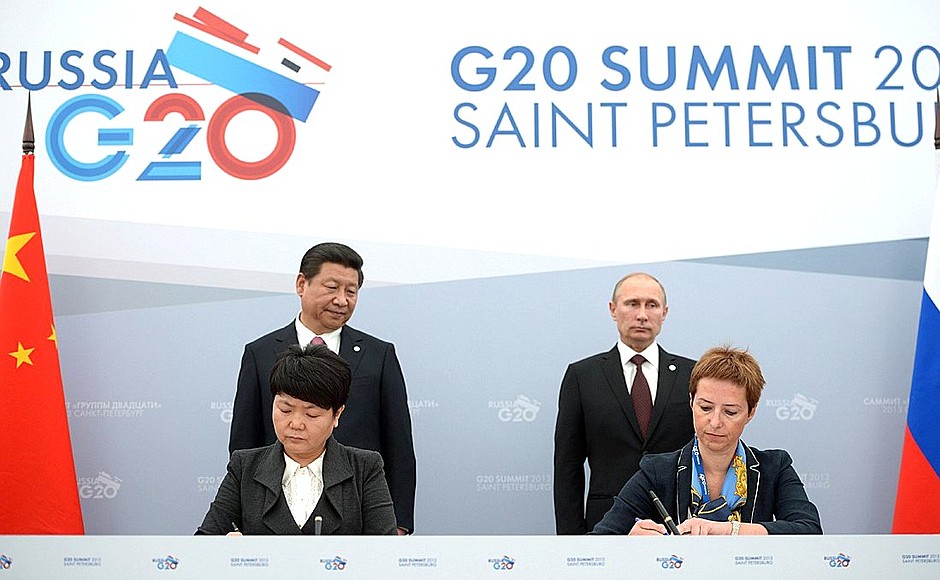 Several economic agreements were signed in the presence of Vladimir Putin and Xi Jinping.