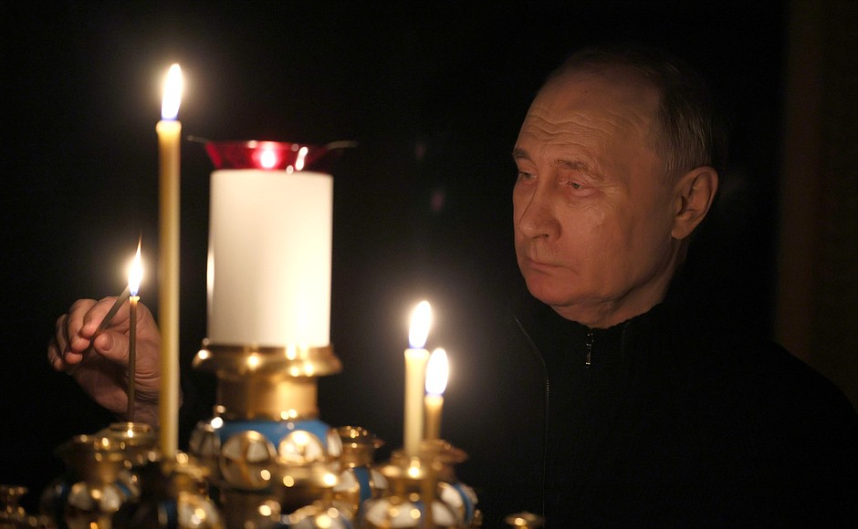 Vladimir Putin paid tribute to the memory of the people killed in the Crocus City Hall terrorist attack.