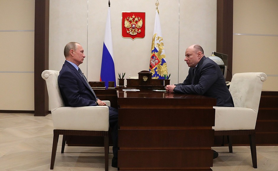 С президентом, председателем правления ГМК «Норильский никель» Владимиром Потаниным.