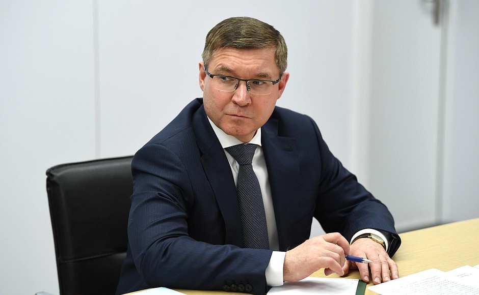 Presidential Plenipotentiary Envoy to the Urals Federal District Vladimir Yakushev at a meeting on strategic development of petrochemical industry (via videoconference).