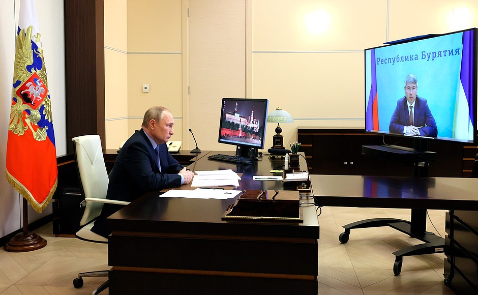 Рабочая встреча с главой Республики Бурятия Алексеем Цыденовым (в режиме видеоконференции).