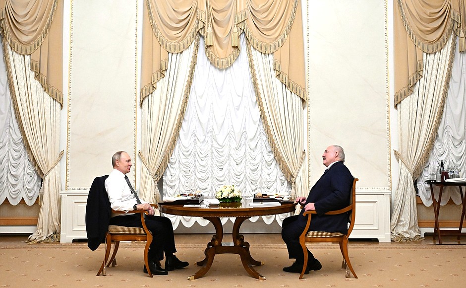 Рабочий обед с Президентом Белоруссии Александром Лукашенко.