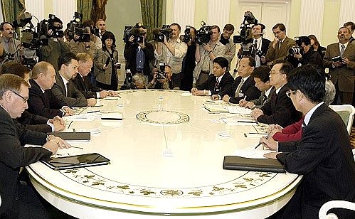Переговоры с Премьером Госсовета КНР Вэнь Цзябао.