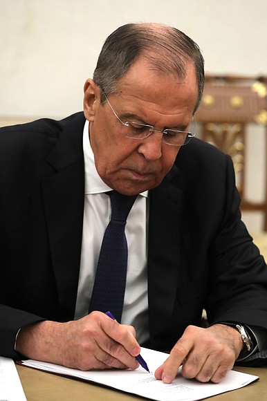 Foreign Minister Sergei Lavrov before the meeting with permanent members of the Security Council.