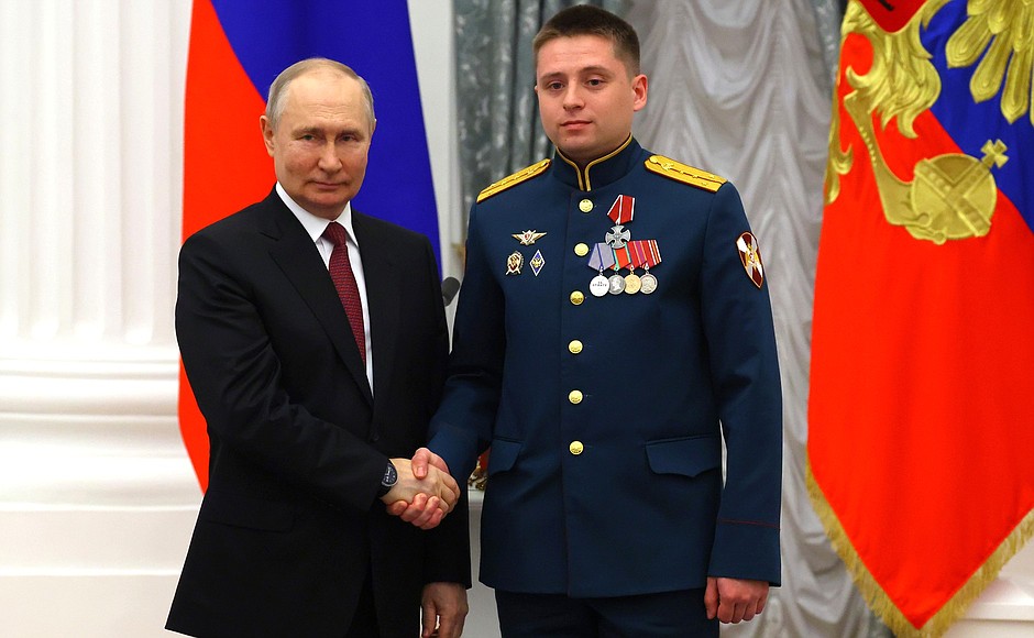 Ceremony for presenting state decorations. The Order of Courage was awarded to Captain Dmitry Rasputikov, Deputy Group Commander of the 33rd Separate Special Operations Detachment of the Central Military District of the National Guard of Russia.