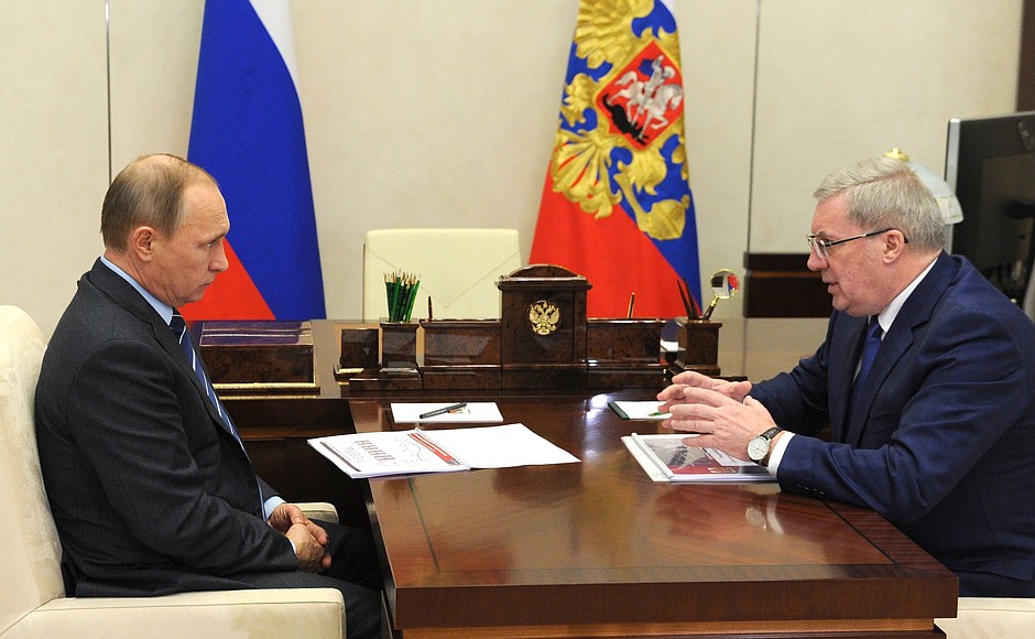 With Krasnoyarsk Territory Governor Viktor Tolokonsky.