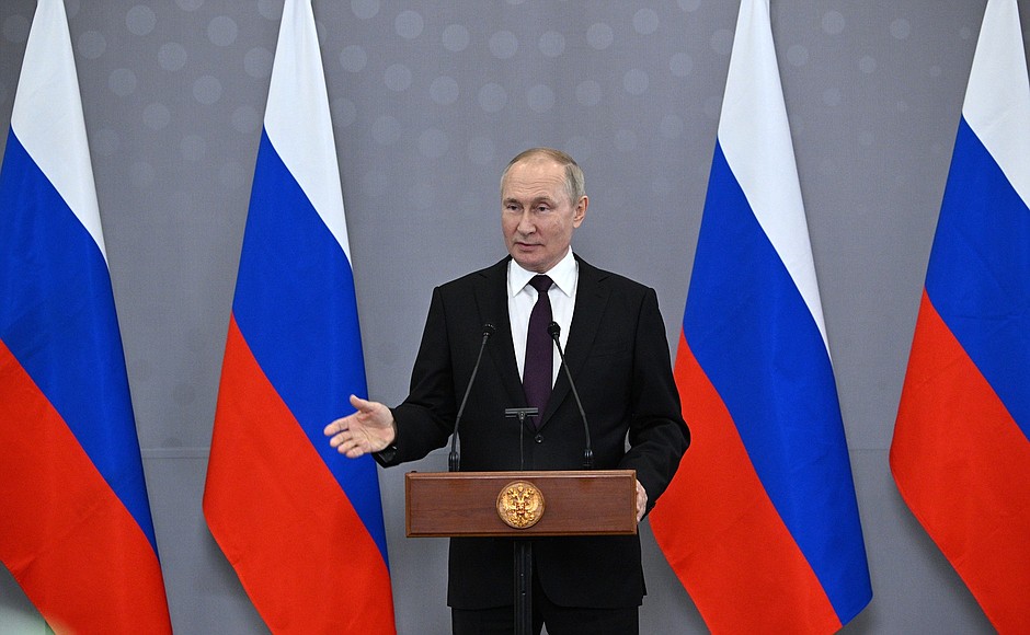 Vladimir Putin answered media questions • President of Russia