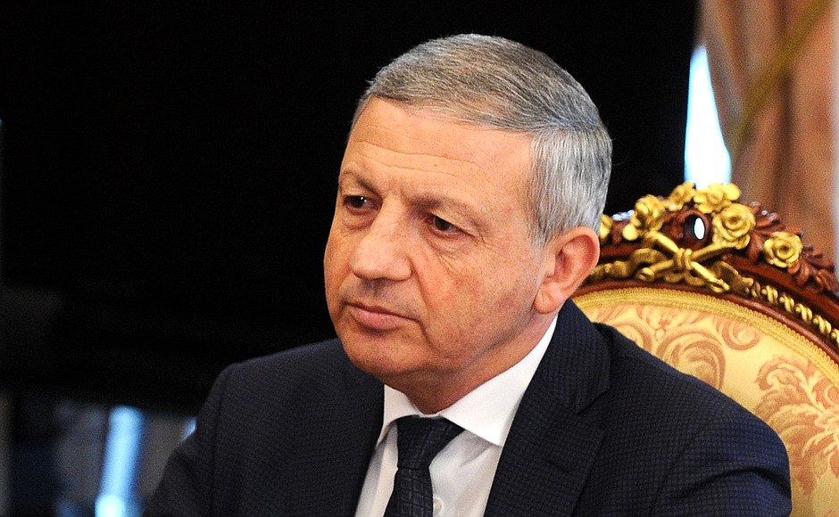 Председатель правительства Республики Северная Осетия – Алания Вячеслав Битаров.