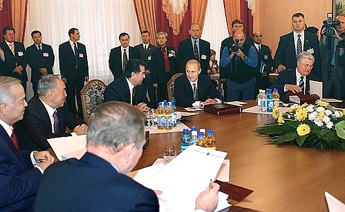 A restricted meeting of the Council of CIS Heads of State.
