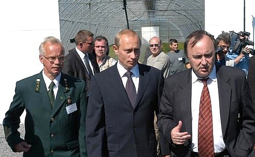 President Putin visiting the Vilga tree nursery.